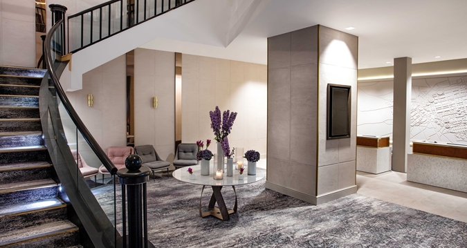 Imagen de los interiores del Hotel Hilton Edinburgh Carlton. Foto 7