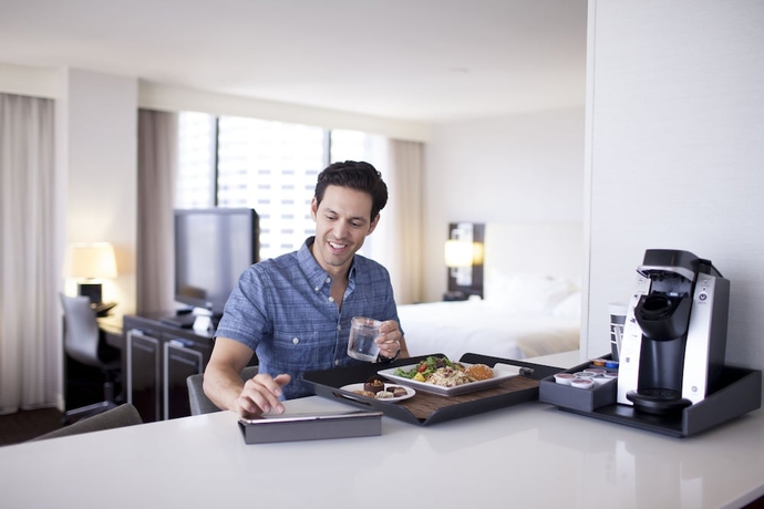 Imagen de la habitación del Hotel Hilton Fairfax. Foto 2