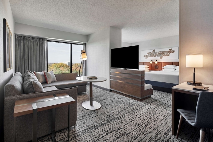 Imagen de la habitación del Hotel Hilton Fairfax. Foto 4