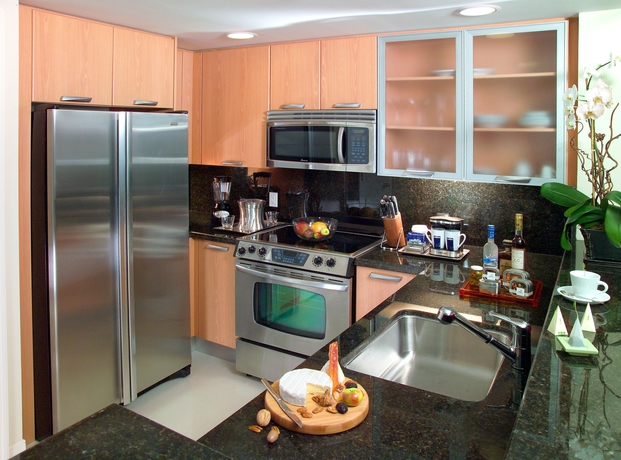 Imagen de la habitación del Hotel Hilton Fort Lauderdale Beach Resort. Foto 10