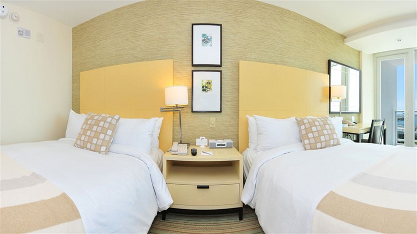 Imagen de la habitación del Hotel Hilton Fort Lauderdale Marina. Foto 5