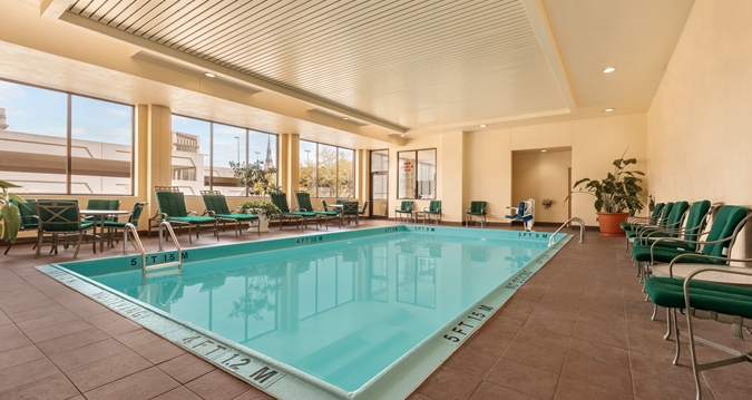 Imagen general del Hotel Hilton Fort Wayne At The Grand Wayne Convention Center. Foto 13