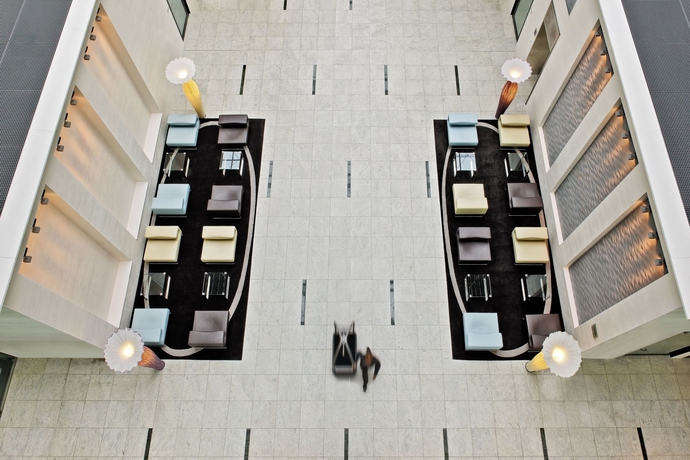 Imagen general del Hotel Hilton Frankfurt Airport. Foto 2