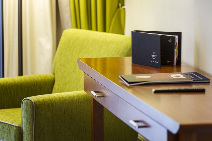 Imagen de la habitación del Hotel Hilton Frankfurt Gravenbruch. Foto 6