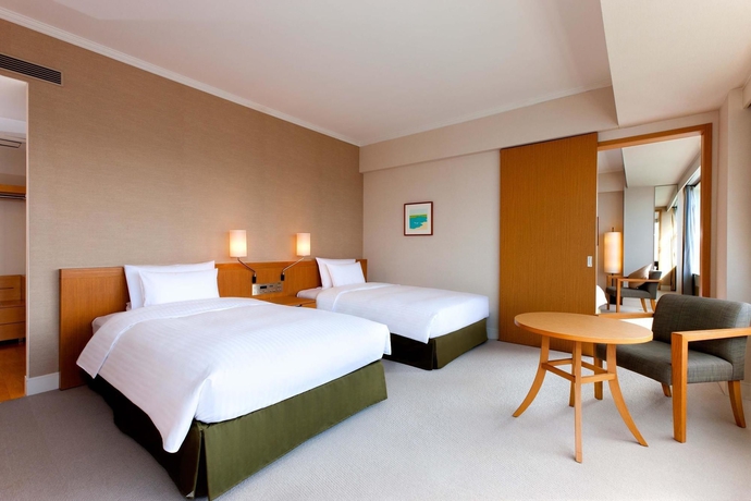 Imagen de la habitación del Hotel Hilton Fukuoka Sea Hawk. Foto 11