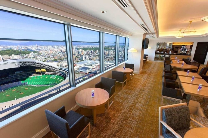 Imagen del bar/restaurante del Hotel Hilton Fukuoka Sea Hawk. Foto 2