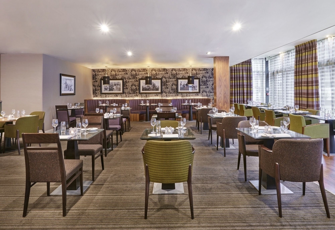 Imagen del bar/restaurante del Hotel Hilton Garden Inn Aberdeen City Centre. Foto 3