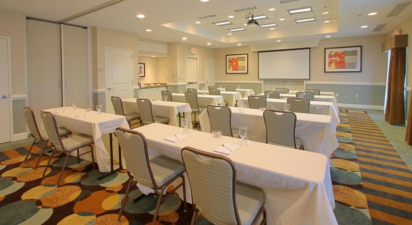 Imagen general del Hotel Hilton Garden Inn Aberdeen. Foto 11