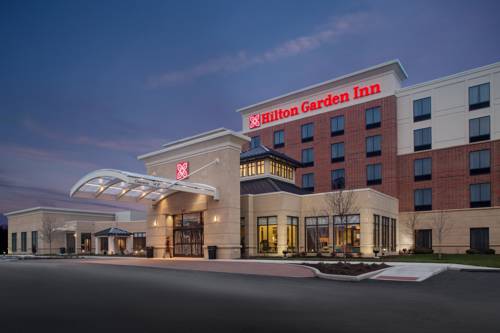 Imagen de la habitación del Hotel Hilton Garden Inn Akron. Foto 2