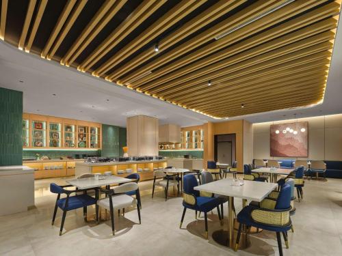 Imagen general del Hotel Hilton Garden Inn Aksu Downtown. Foto 10