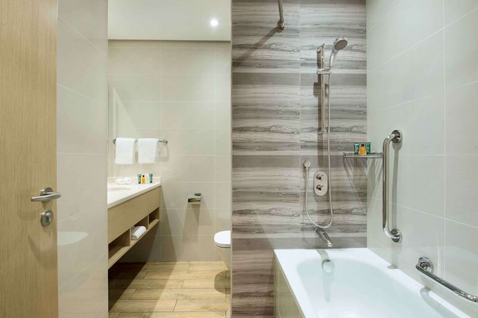 Imagen de la habitación del Hotel Hilton Garden Inn Al Khobar. Foto 6