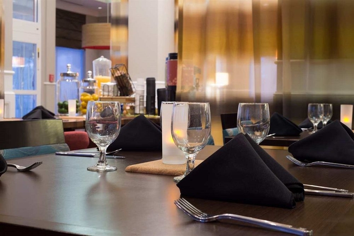 Imagen del bar/restaurante del Hotel Hilton Garden Inn Albuquerque North/rio Rancho. Foto 8