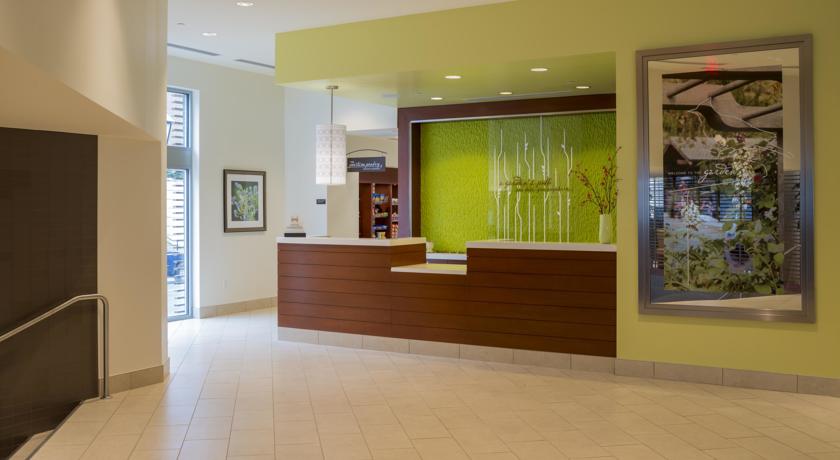 Imagen general del Hotel Hilton Garden Inn Alexandria Old Town National Harbor. Foto 2