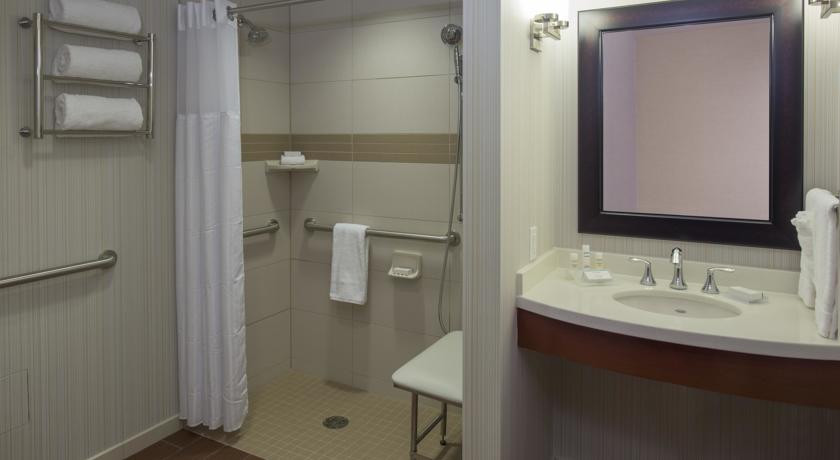 Imagen general del Hotel Hilton Garden Inn Alexandria Old Town National Harbor. Foto 15