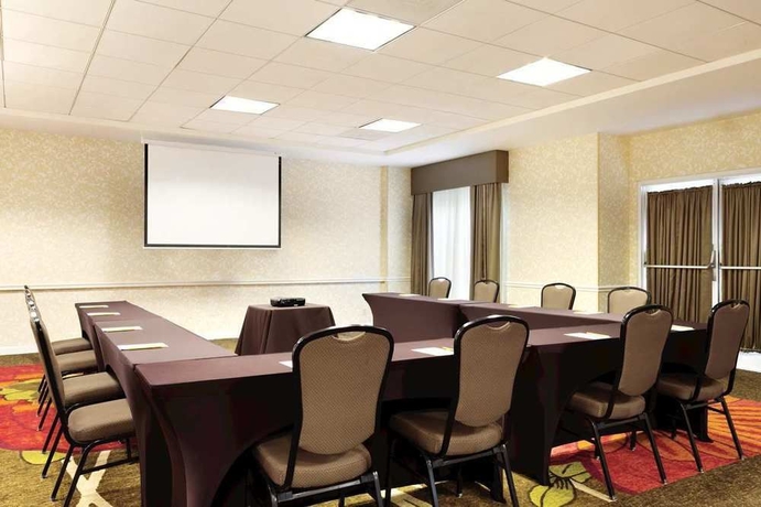 Imagen de los interiores del Hotel Hilton Garden Inn Anaheim Garden Grove. Foto 12