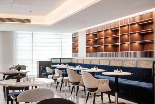 Imagen del bar/restaurante del Hotel Hilton Garden Inn Anqing Susong. Foto 3