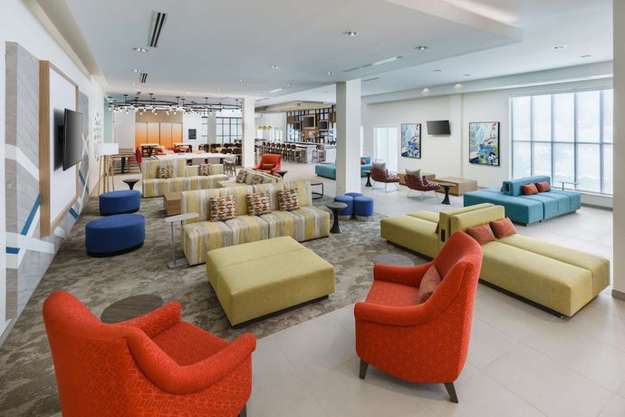 Imagen de los interiores del Hotel Hilton Garden Inn Apopka City Center. Foto 16