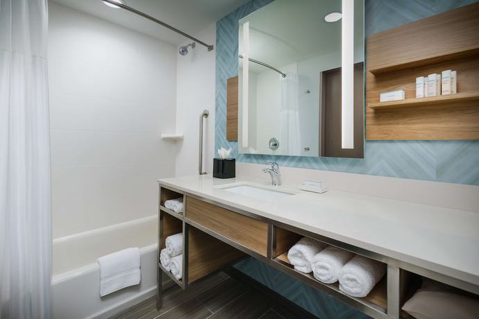 Imagen de la habitación del Hotel Hilton Garden Inn Apopka City Center. Foto 10