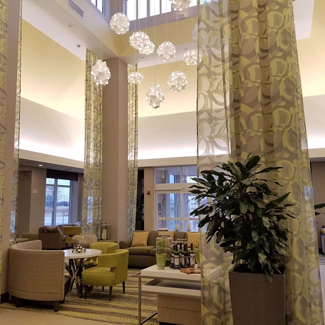 Imagen de los interiores del Hotel Hilton Garden Inn Ardmore. Foto 16