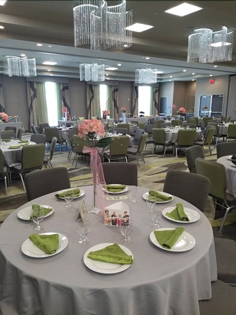 Imagen de los interiores del Hotel Hilton Garden Inn Ardmore. Foto 18