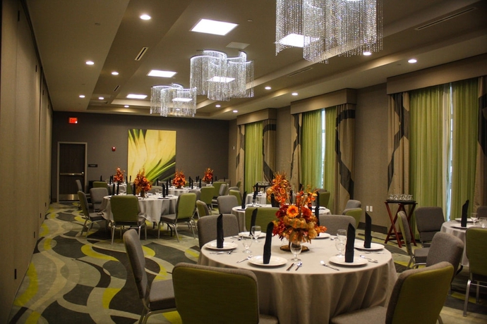 Imagen de los interiores del Hotel Hilton Garden Inn Ardmore. Foto 19