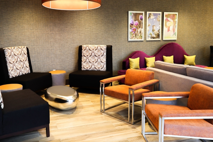 Imagen de los interiores del Hotel Hilton Garden Inn Arvada Denver. Foto 7