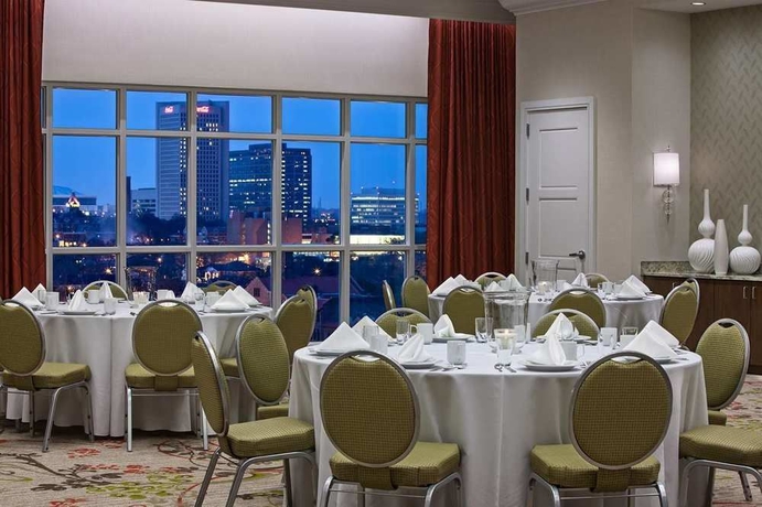 Imagen de los interiores del Hotel Hilton Garden Inn Atlanta Midtown. Foto 13