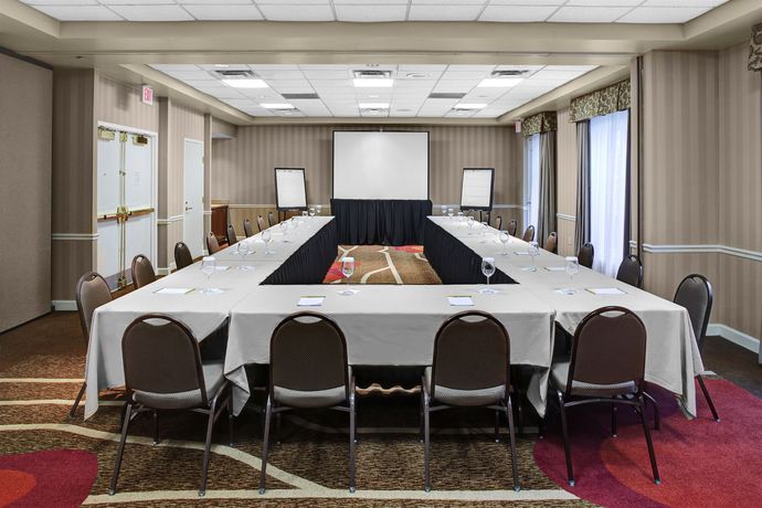 Imagen de los interiores del Hotel Hilton Garden Inn Atlanta North/alpharetta. Foto 14