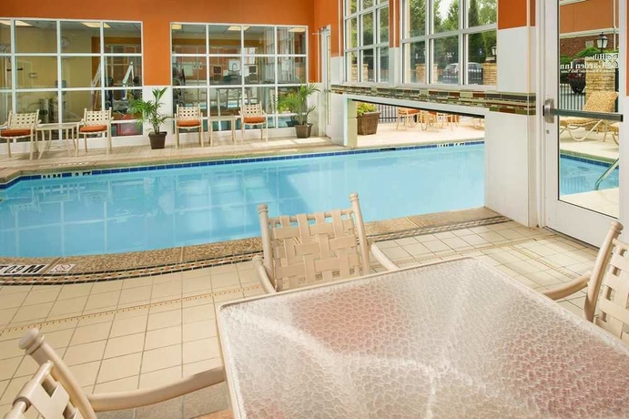 Imagen de la piscina del Hotel Hilton Garden Inn Atlanta Nw/kennesaw Town Center. Foto 11