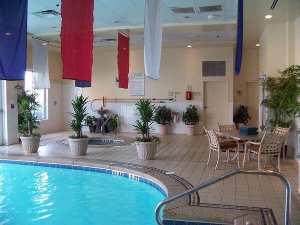 Imagen de la piscina del Hotel Hilton Garden Inn Atlanta Nw/kennesaw Town Center. Foto 16