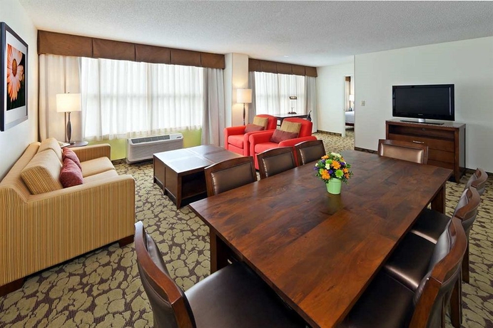 Imagen de los interiores del Hotel Hilton Garden Inn Atlanta Perimeter Center. Foto 10