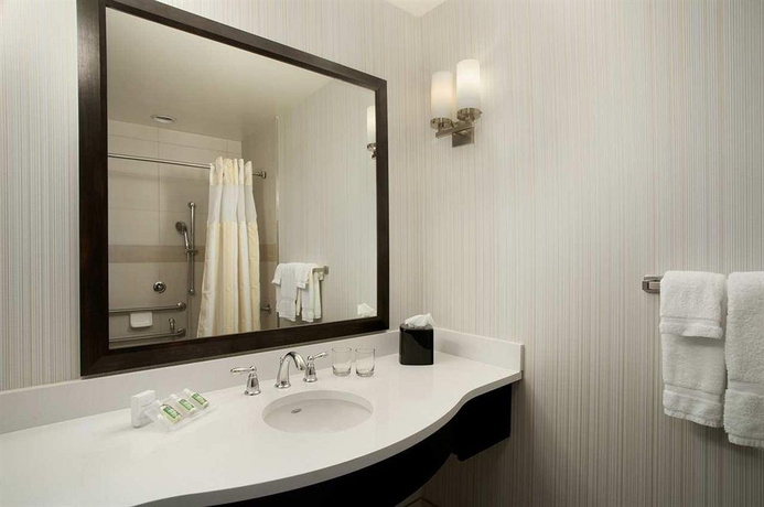 Imagen de la habitación del Hotel Hilton Garden Inn Auburn. Foto 9