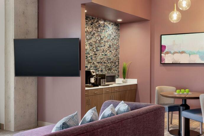 Imagen general del Hotel Hilton Garden Inn Austin North-Near the Domain, TX. Foto 2