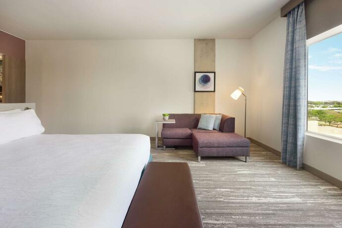 Imagen general del Hotel Hilton Garden Inn Austin North-Near the Domain, TX. Foto 3