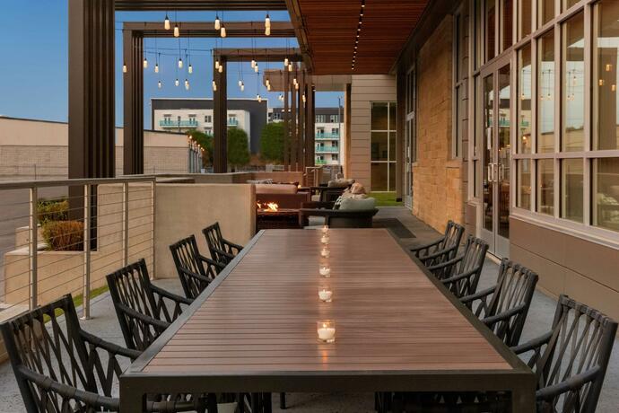 Imagen general del Hotel Hilton Garden Inn Austin North-Near the Domain, TX. Foto 29