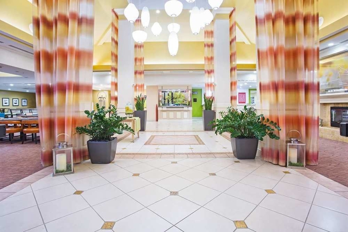 Imagen de los interiores del Hotel Hilton Garden Inn Avondale. Foto 16