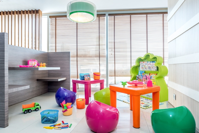 Imagen de los interiores del Hotel Hilton Garden Inn Bangkok Silom. Foto 6