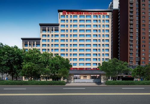 Imagen general del Hotel Hilton Garden Inn Beijing West Railway Station. Foto 1