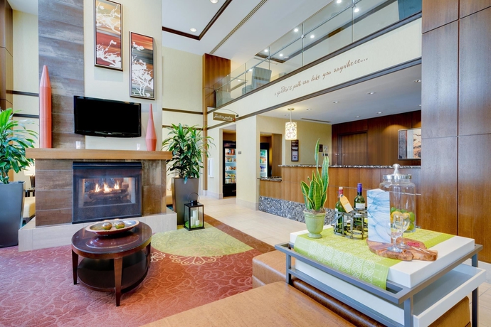 Imagen de los interiores del Hotel Hilton Garden Inn Bethesda. Foto 11