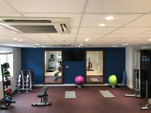 Imagen de los interiores del Hotel Hilton Garden Inn Birmingham Airport. Foto 10