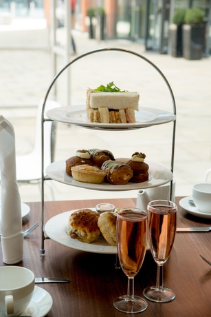 Imagen del bar/restaurante del Hotel Hilton Garden Inn Birmingham Brindley Place. Foto 4