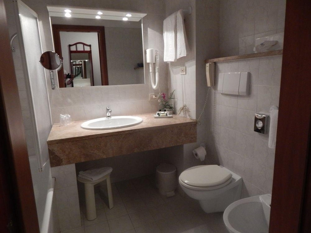 Imagen general del Hotel Hilton Garden Inn Bologna North. Foto 15