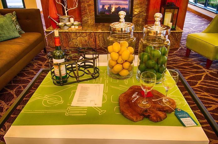Imagen de los interiores del Hotel Hilton Garden Inn Bowling Green. Foto 19