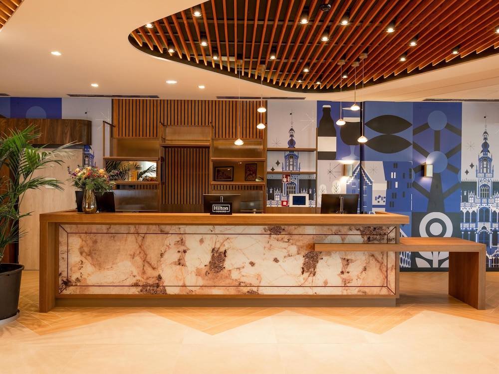 Imagen de los interiores del Hotel Hilton Garden Inn Brussels Airport. Foto 15