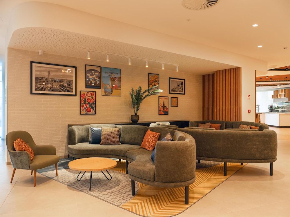 Imagen de los interiores del Hotel Hilton Garden Inn Brussels Airport. Foto 16