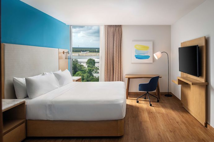 Imagen de la habitación del Hotel Hilton Garden Inn Cancun Airport. Foto 12