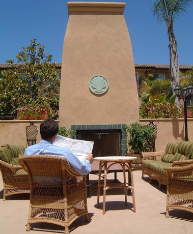 Imagen de los exteriores del Hotel Hilton Garden Inn Carlsbad Beach. Foto 7