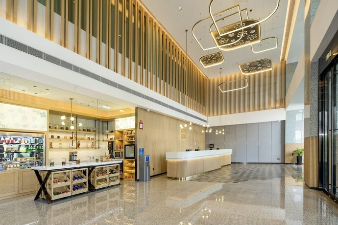 Imagen de los interiores del Hotel Hilton Garden Inn Changchun Economic Development Zone. Foto 22