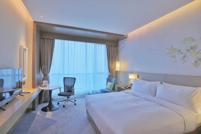 Imagen de la habitación del Hotel Hilton Garden Inn Changzhou Jintan. Foto 20