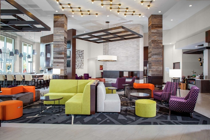 Imagen de los interiores del Hotel Hilton Garden Inn Charlotte Waverly, Nc. Foto 14